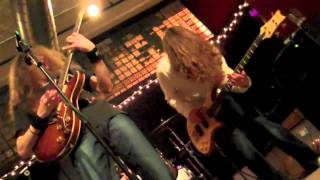 Girl Scout Cookies (Live At Oddfellas)