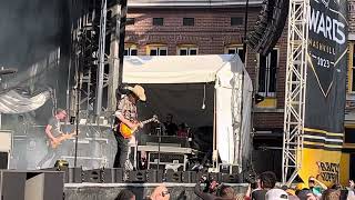 Brothers Osborne playing at NHL draft