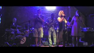 Aneesah Beyah Jollies Live "Mellow Smooth Somethin Somethin"