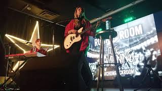 The Warning - When i'm alone (Acoustic Montreal)