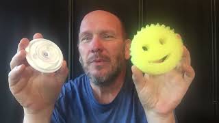 How I use this sponge caddy to hold my scrub daddy