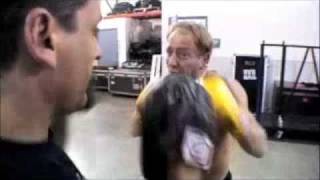 Def Leppard Phil Collen training KickBoxing Muay Thai with Jean Carrillo