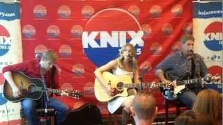 The Henningsens - The Color Red - Unplugged on KNIX 102.5