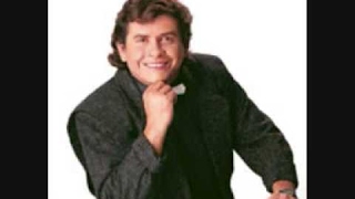 Rodolfo Aicardi  -  Besando la cruz