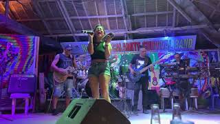 Katrina Velarde surprise jamming performance at Nigi-Nigi!!!