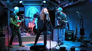 EARL'S WELCOMES SHAW DAVIS & HIS SOVEREIGN SONS LIVE ON STAGE  03-28-2026
