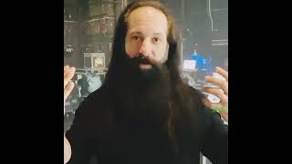 John Petrucci Dream Theater Secret Weapon Gear For Stereo Surrounding Live Guitar Sound - 2022 Tour