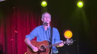 When She Sang About Angels (The Go-Betweens cover) performed by Robert Forster