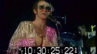 07 - Band Introduction - Elton John - Live at The Hammersmith Odeon 24-12-1974