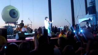 Yeah Yeah Yeahs- Kiss Kiss: 5-23-09 Sasquatch Festival George, WA