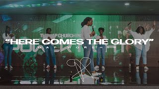 Here Comes the Glory/Here Comes Heaven by William McDowell | Sweeping in the Room - Gap Worship
