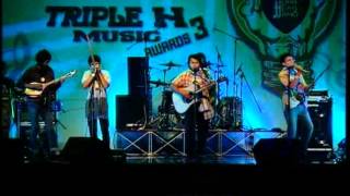 ผ้าขาวม้าเปิดงาน คอนเสิร์ต  Triple H Music ปี3