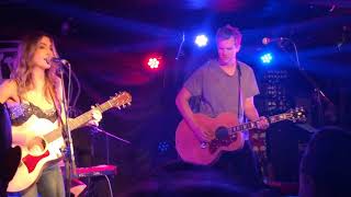 Tyler Hilton and Kate voegelle - hate myself for loving you