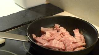 Potatoes, Egg and Bacon