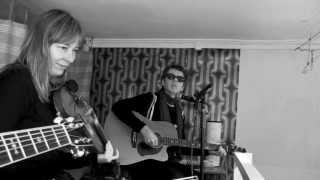 Everything Is Given To Be Taken Away - THE APARTMENTS // live at French Touche, Paris. part 2/5