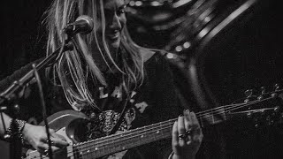 Veruca Salt ~ "Benjamin" Live and Acoustic (Bootleg Bar, 2016)