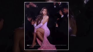 Iconic audios to walk like a model to
