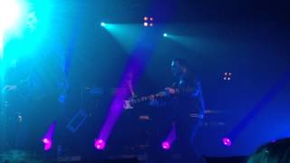 Blue -Too Close (Roulette Tour)