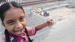 🙋स्कूल जाते समय सड़क पर सुनाया सिया ने बहुत बढ़िया   गाना song#minivlog#divyanshvlogge#youtube # 