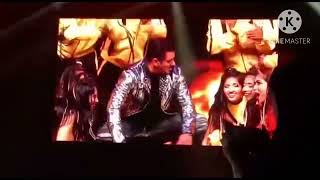 Salman Khan's Epic Dance with Quick Style at IIFA 2023 | Unforgettable Performance!