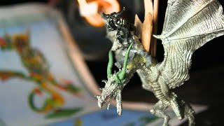 Destroying Vintage Warhammer to give it Baby Legs