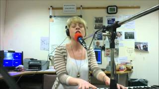 Annie Lovell   Crave You (live)
