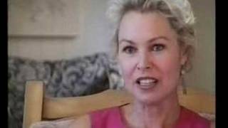 Michelle Phillips  talks about Mamas & the Papas