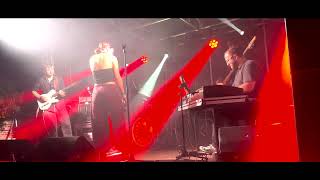 Zayna Esuo and D-Urbanites - Seven nation army Live @ ZONOZ Beats and crafts Festival