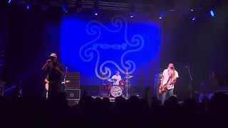 Reef "Feed Me" live at UEA LCR Norwich on 18/10/2025