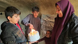She Didn’t Expect This! Nomadic Family Surprises Mom on Her Birthday