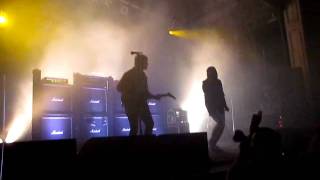 Sleigh Bells - Iron Man intro / Crown On The Ground (Live at the Trocadero) ~ 5.8.11