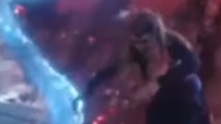 Stan Twitter : celebrities beating up Scarlett Witch