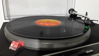 A SIMPLE TIP TO SAVE AN OLD VINYL RECORD IN THESE CONDITIONS!! THE LP LOOKED MUCH BETTER!!