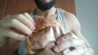 Faccio colazione con Panettone e me ne vanto, con la medaglia degli eroi e la musica dopaminica