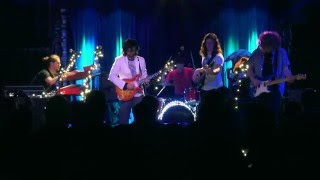 Dank "Howl" Live at Smith's Olde Bar