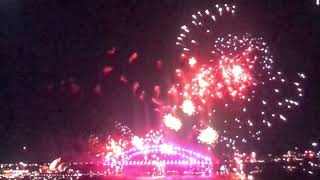 SYDNEY AUSTRALIA FIREWORKS 2022|LIVE ON TV |Emzy Anker