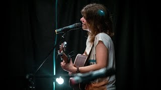 Kate Rena - Safe Land // Spielzimmer Konzerte Live Session