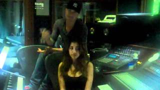 Welcome to NikkiandRich.com - Follow @nikkiandrich on Twitter