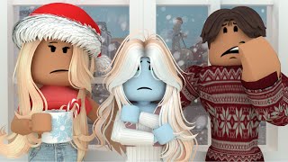 MY DAUGHTER GETS FROST BITE! *HUGE SNOWSTORM HITS BLOXBURG* Roblox Bloxburg RP Roleplay