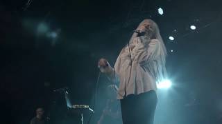 Unruly Child - Tunnel of Love /Unhinged live in Milano/