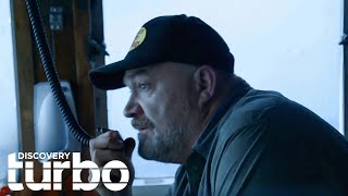 The Wizard Is PUMMELED By A Typhoon For 6 HOURS | Deadliest Catch