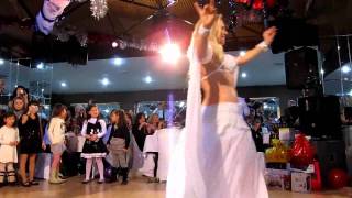 SWEET Belly Dance 31.12.2011 Kusadasi part 1 - 0,41 speed.wmv