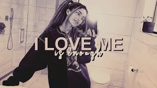 Female Celebrities | I Love Me