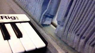 iRig Keys on the Train with Dave Kerzner