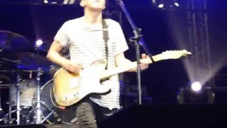Supper Moment - 是你令我再次找到心跳 22012016 hmv x MOOV Alive On Stage@麥花臣場館