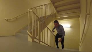 Stairclimbing posture