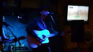 Chris Cummings-Fish & Brews-Al Hovey Benefit concert-Dec 8 2013-3D