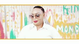 Madani-C/ feat Sayon Camara - Batêya (clip officiel)