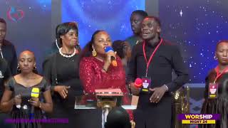 PR. SARAH SSERUMAGA DEEP WORSHIP YAZIRWANA, WEBAALE KULWANA NGA NTALO, KWATA ENGABO, MUKAMA YIMUKA,