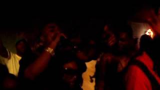 CHRIS LOWE PERFORMING LIVE A CLUB DOODLE HOOPERS!!